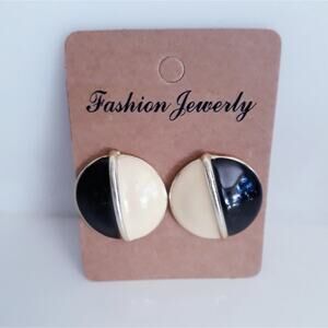 Vintage Stud Earrings Art Deco Style Black Cream